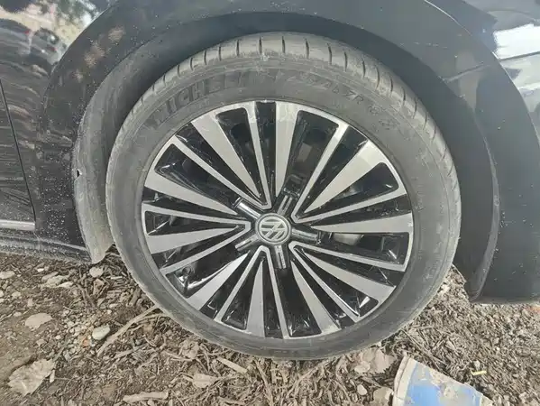 Volkswagen Passat 2021