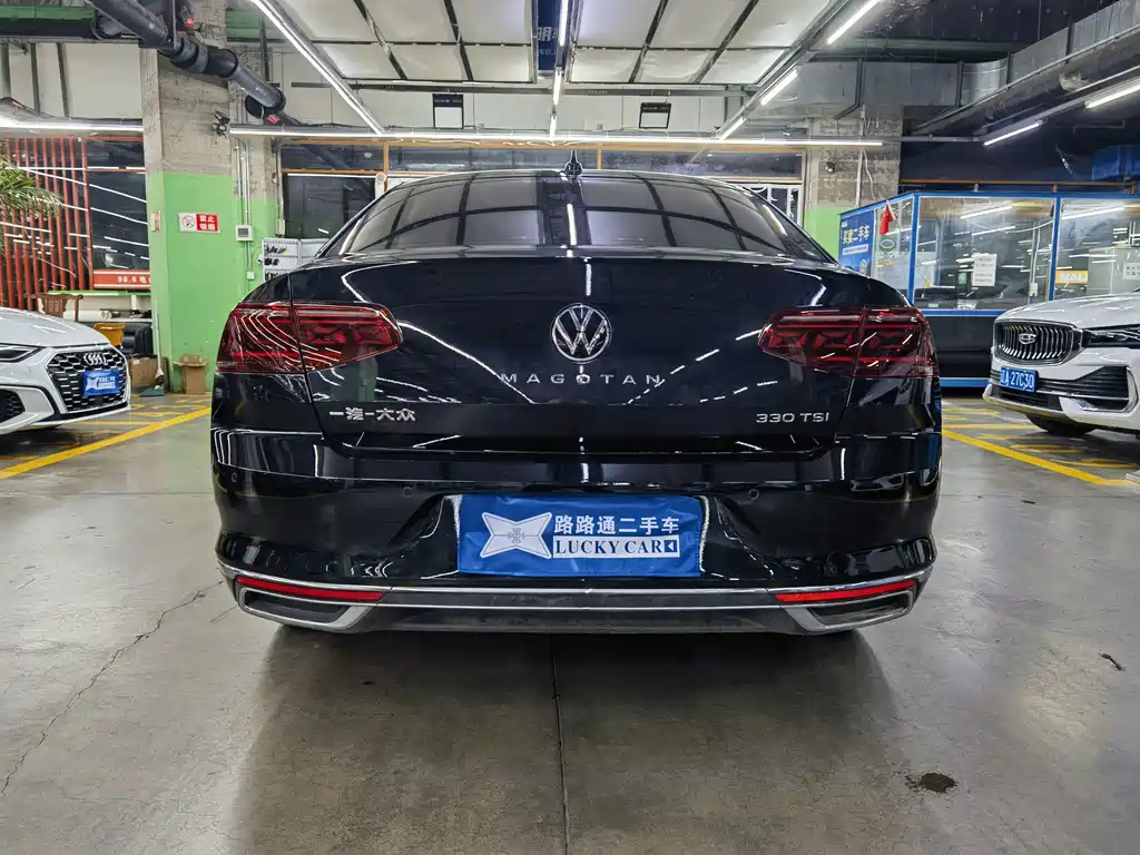 Volkswagen Magotan 2026