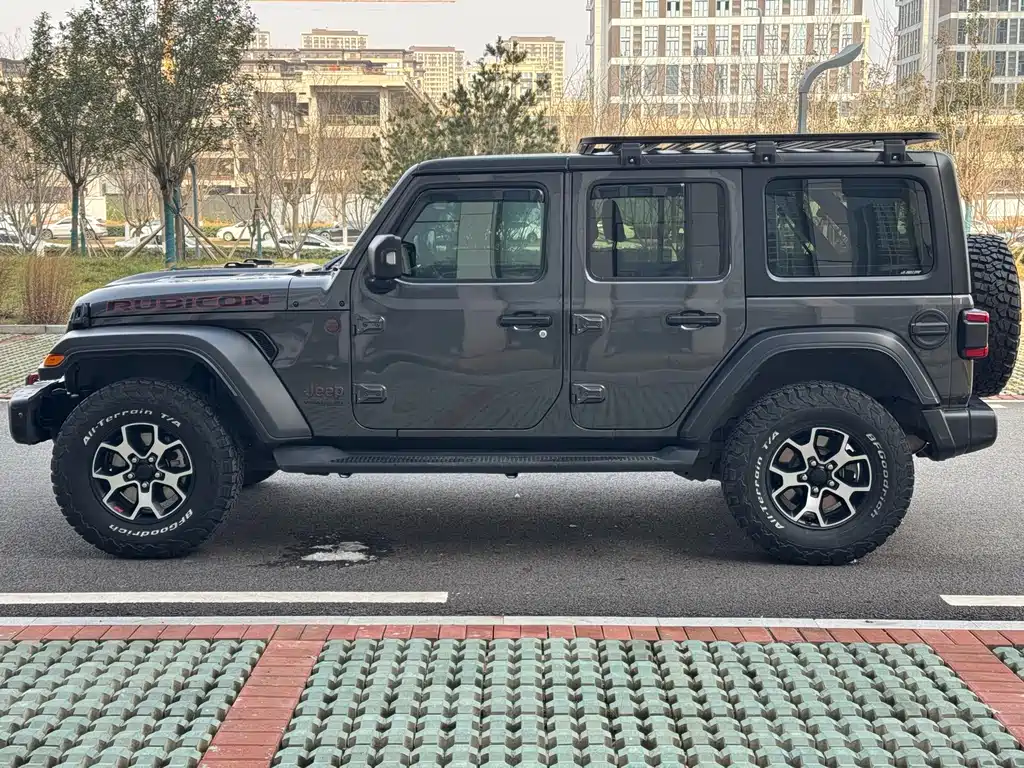 Jeep Wrangler 2021 — фото 3