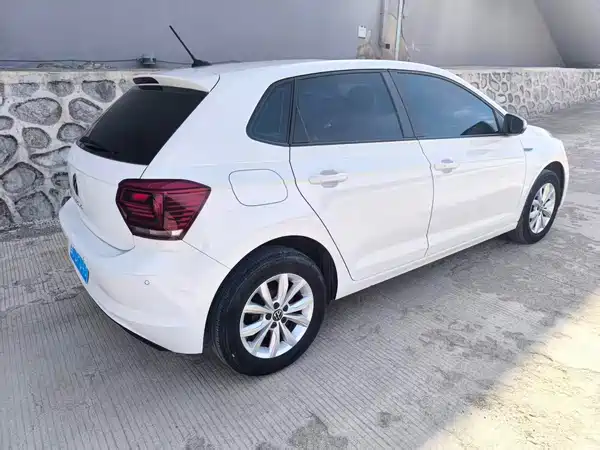 Volkswagen Polo 2021