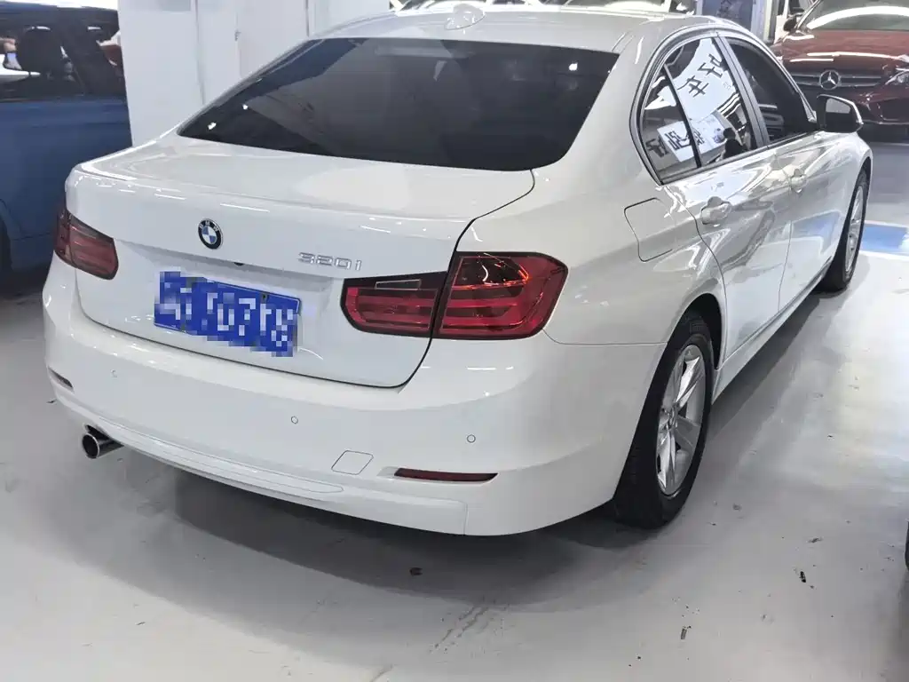 BMW 3 Series 2015 — фото 9