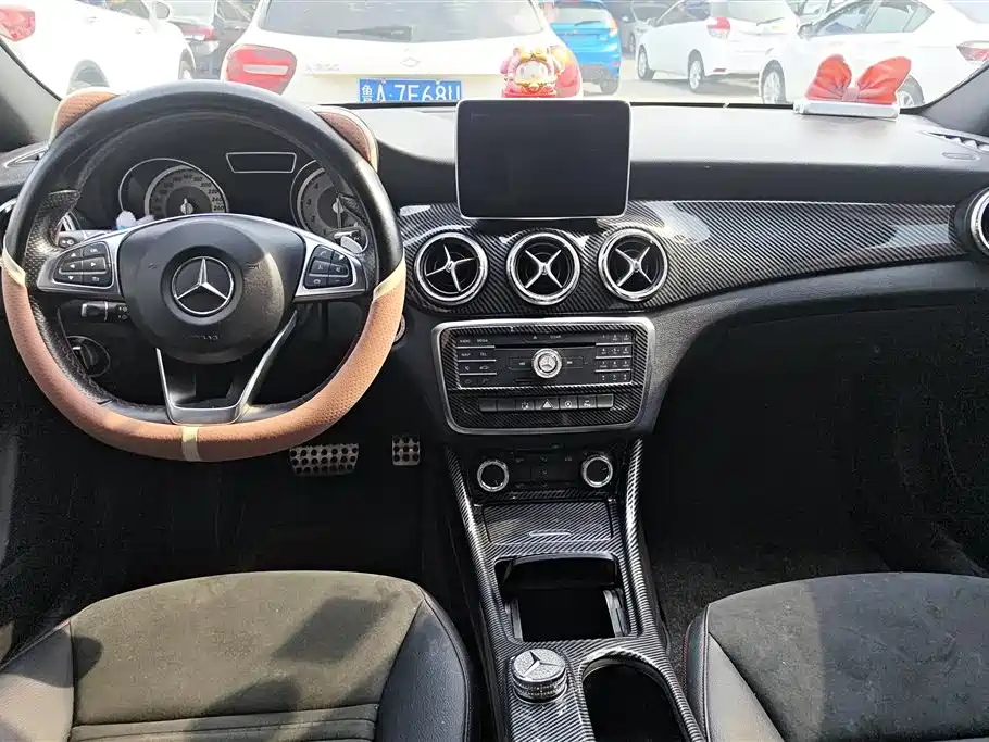 Mercedes-Benz CLA 2015 — фото 12