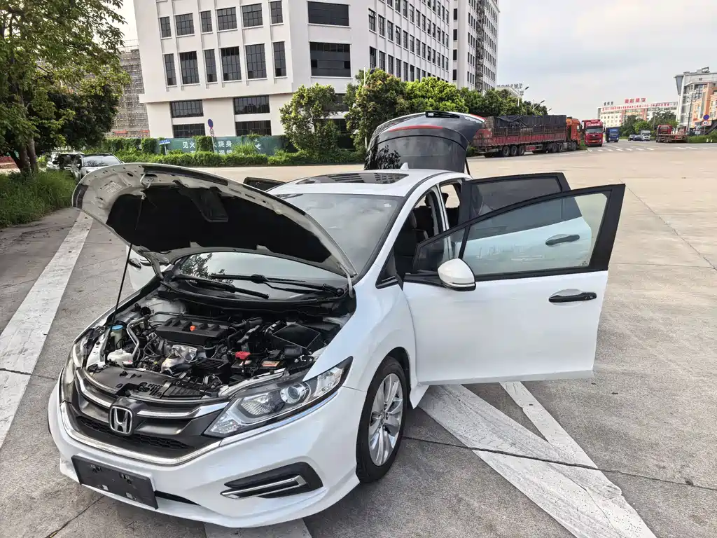 Honda Jade 2018 — фото 10