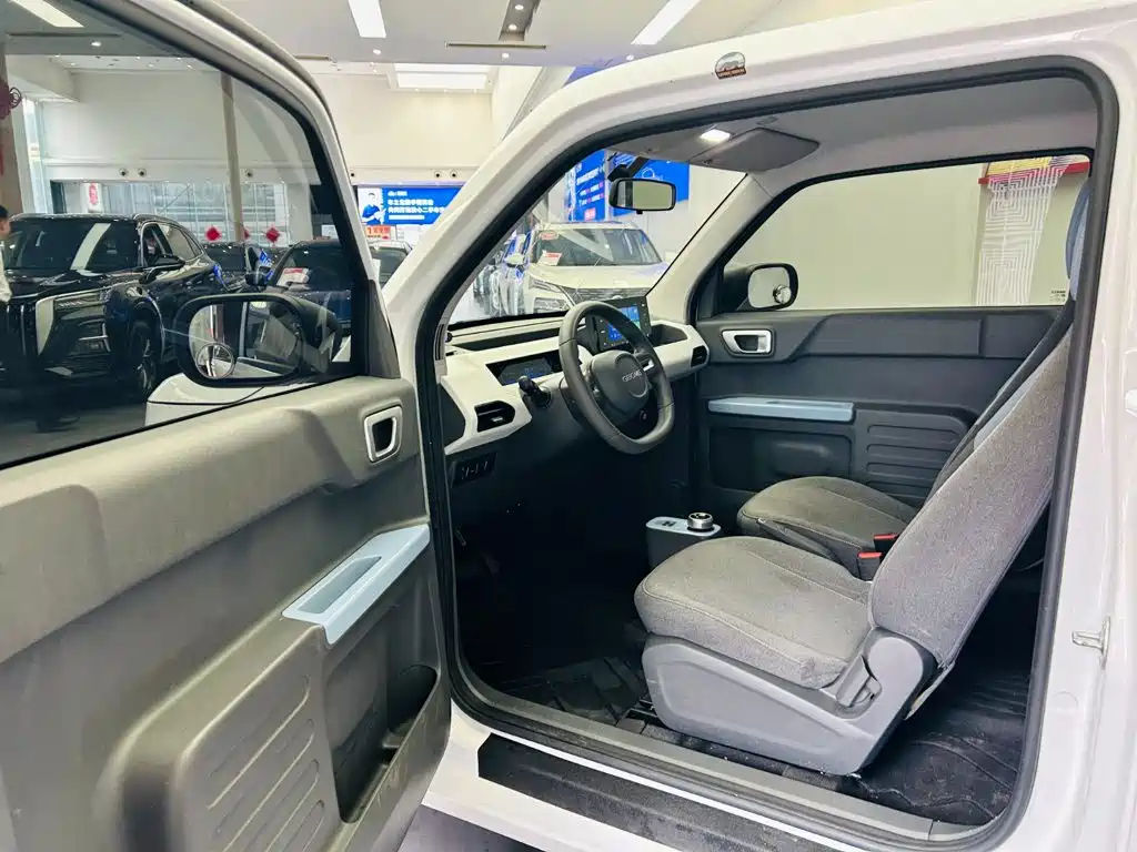 Geely Galaxy Panda 2023 — фото 20