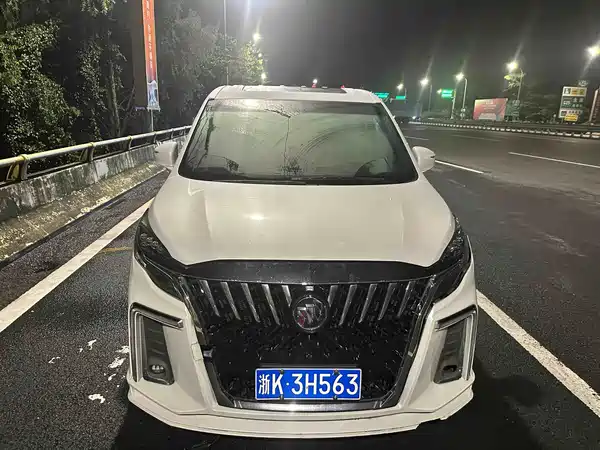 Buick GL8 2021