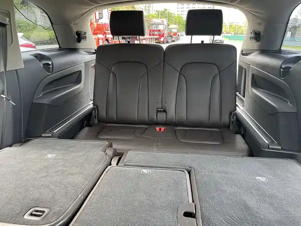 Audi Q7 2015