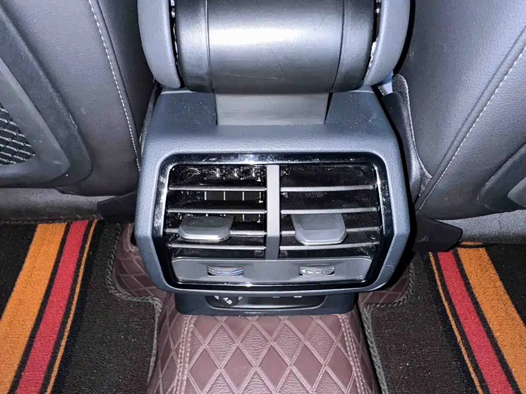 Audi Q3 2022 — фото 22