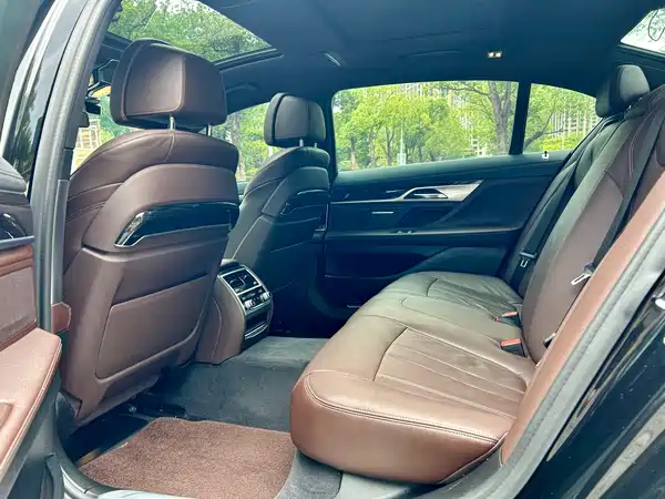 BMW 7 Series 2018