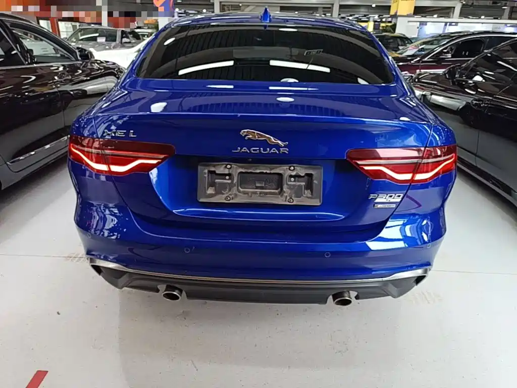 Jaguar XEL 2021 — фото 6