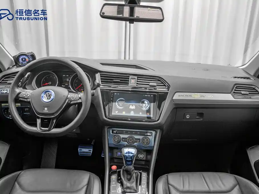 Volkswagen Tiguan L 2019 — фото 13