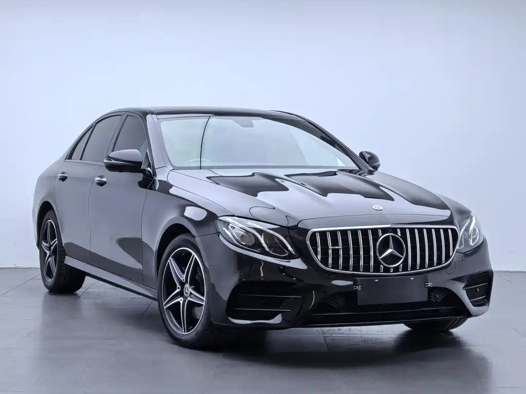 Mercedes-Benz E-Class 2019 — фото 3
