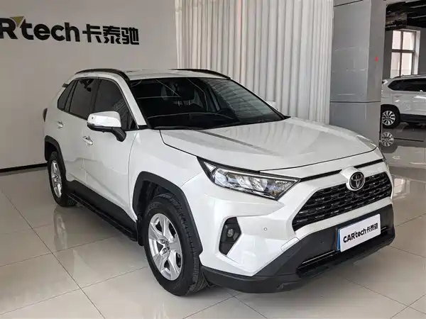 Toyota RAV4 2023