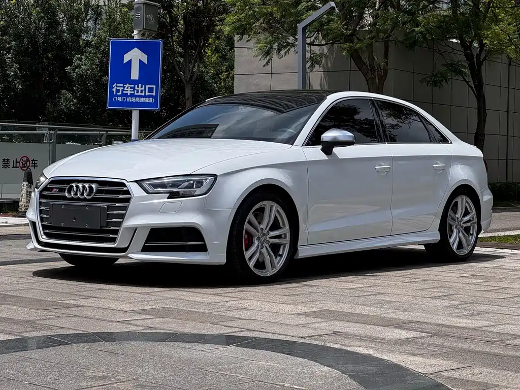 Audi S3 2017 — фото 5