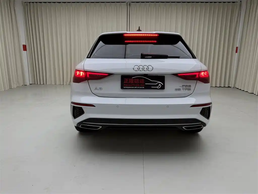 Audi A3 2022 — фото 12