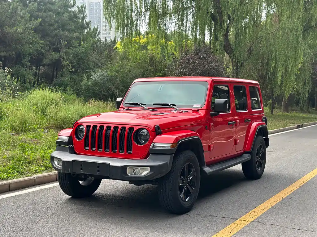 Jeep Wrangler 2022 — фото 1