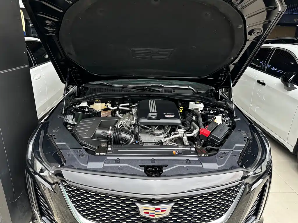 Cadillac CT5 2023 — фото 17