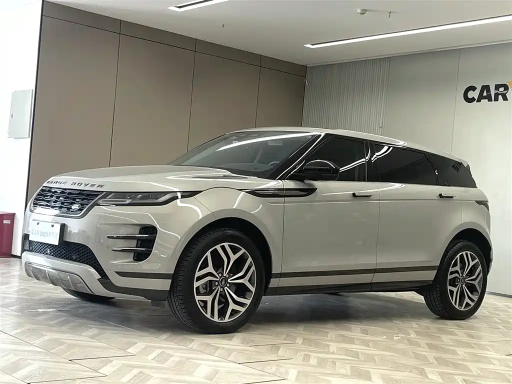 Land Rover Evoque 2025 — фото 1