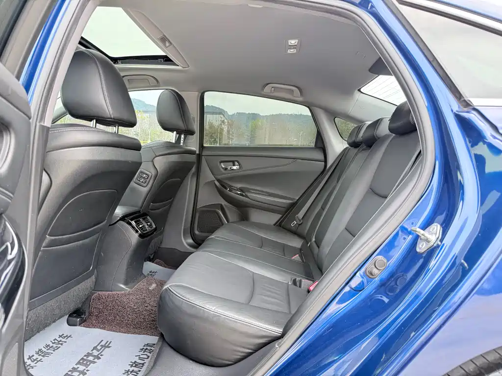 Honda Spirior 2016 — фото 9
