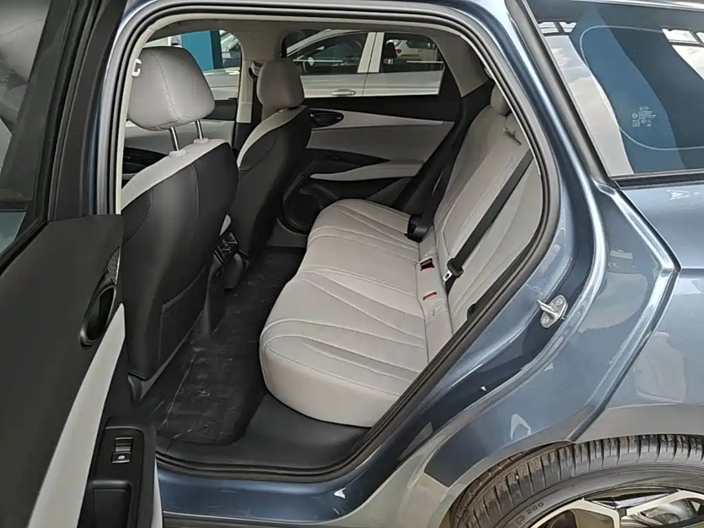 BYD Seal 06 DM-i Travel Edition 2025 — фото 17