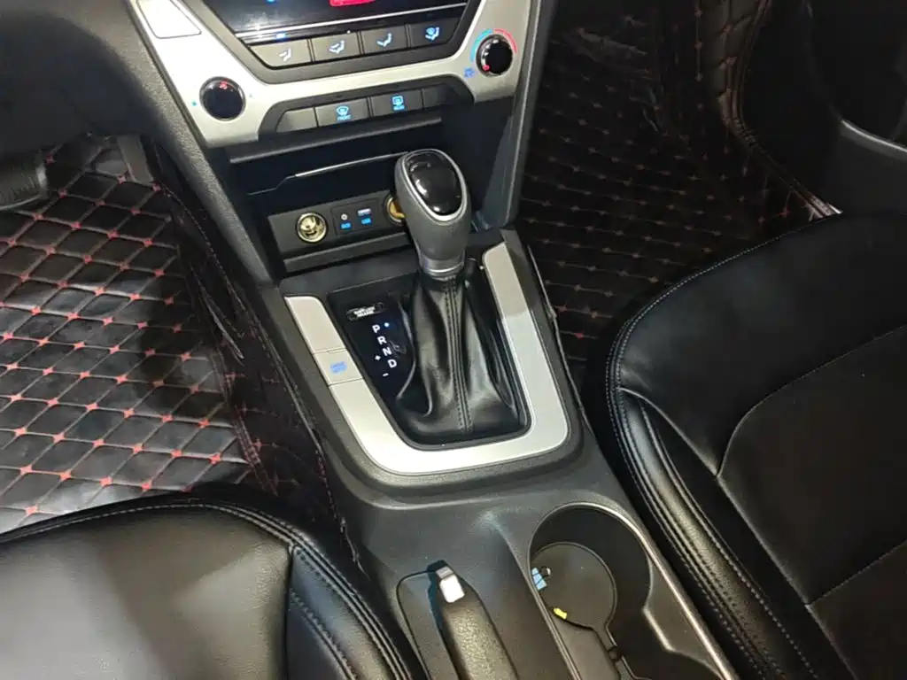 Hyundai Celesta 2017 — фото 14