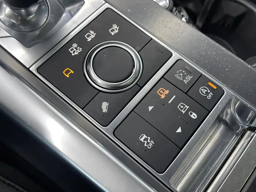 Land Rover Sport 2017 — фото 15