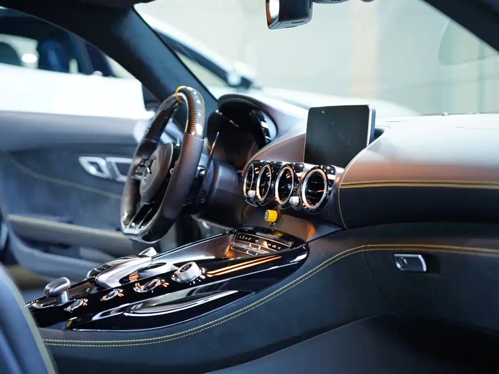 Mercedes-Benz AMG GT 2020 — фото 24