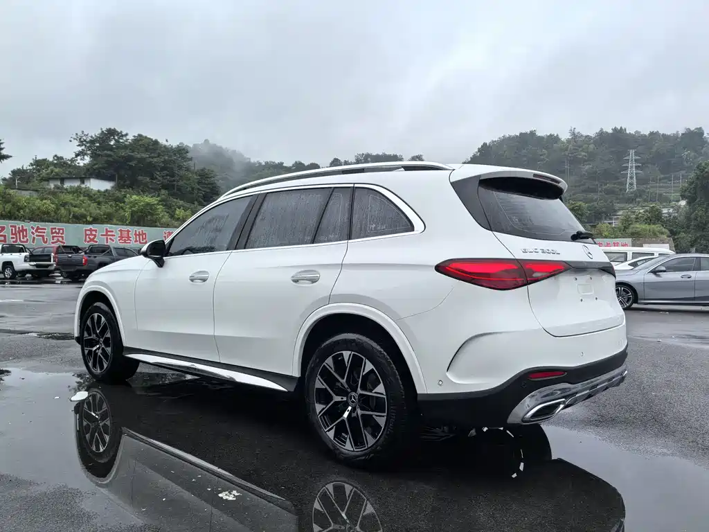 Mercedes-Benz GLC 2024 — фото 11