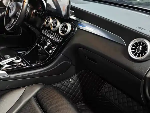 Mercedes-Benz GLC 2016