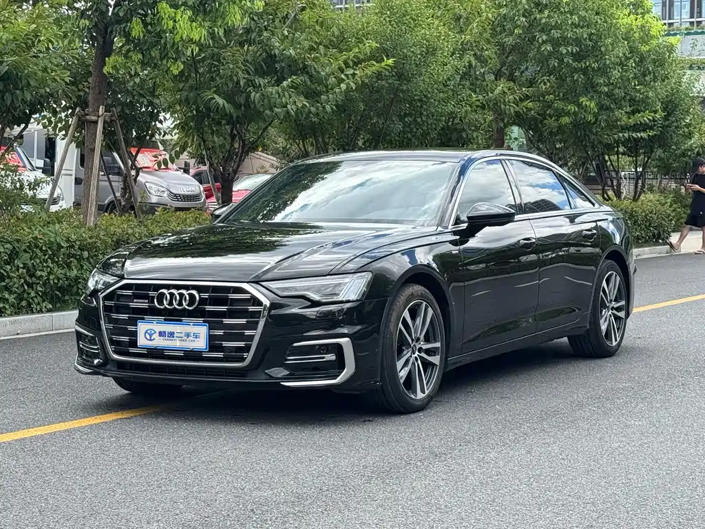 Audi A6L 2024 — фото 1