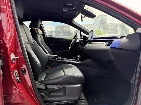 Toyota C-HR 2021
