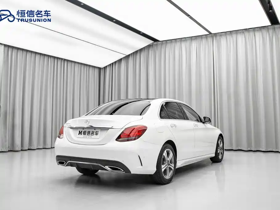 Mercedes-Benz C-Class 2020