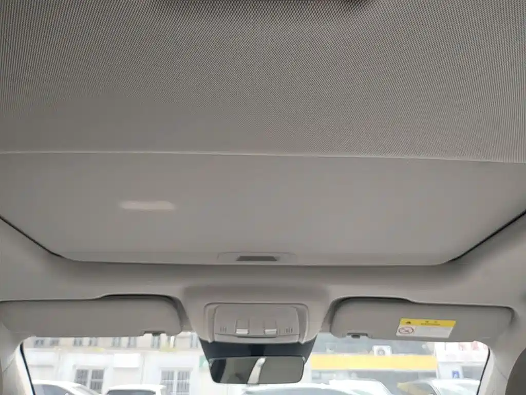 BYD Seal 05 DM-i 2025 — фото 18