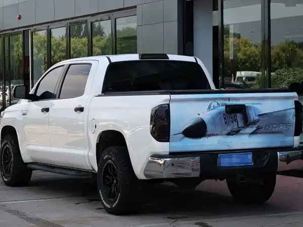 Toyota Tundra 2016