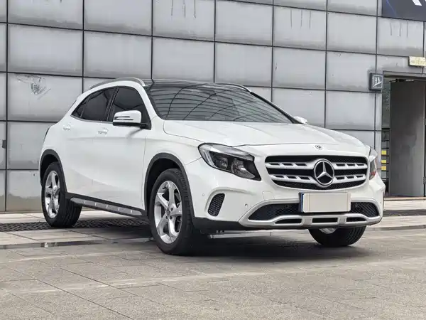 Mercedes-Benz GLA 2019