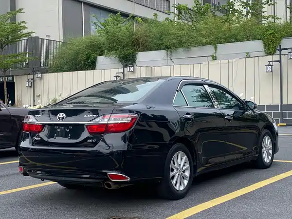 Toyota Camry 2016