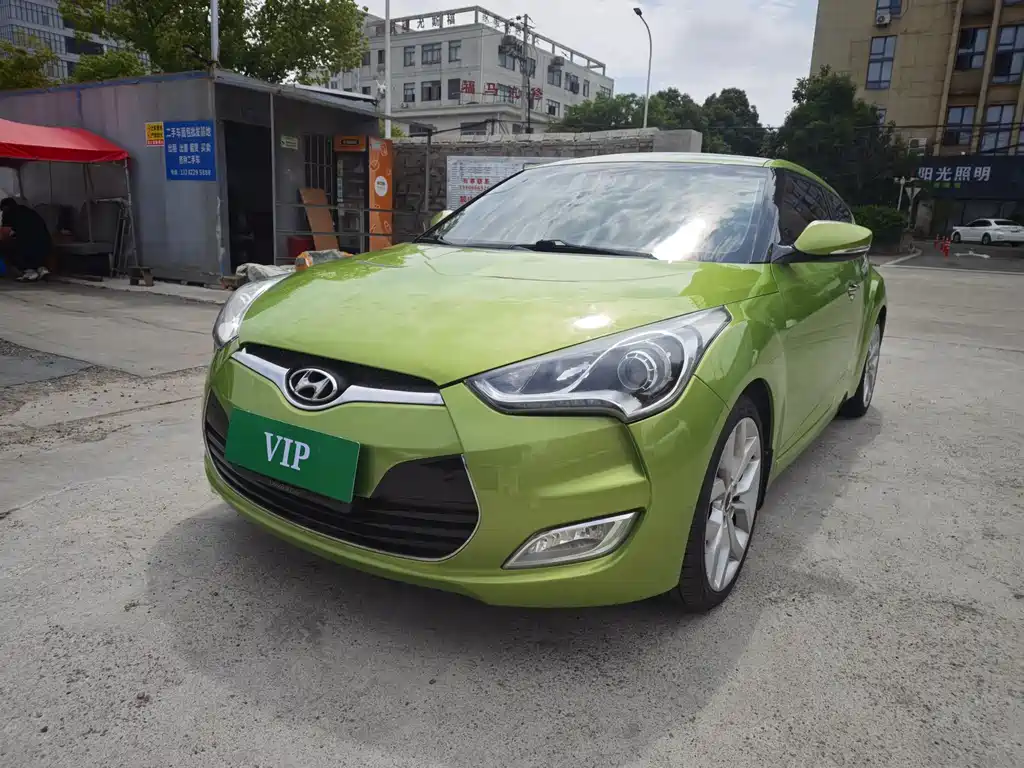 Hyundai Veloster 2013