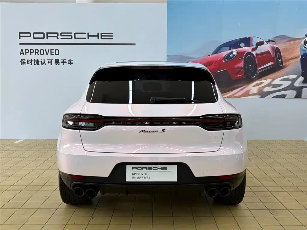 Porsche Macan 2021 — фото 16