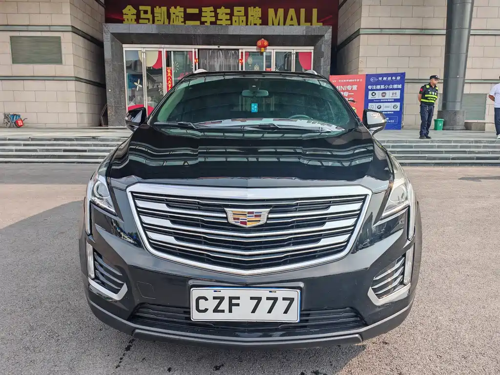 Cadillac XT5 2018 — фото 2