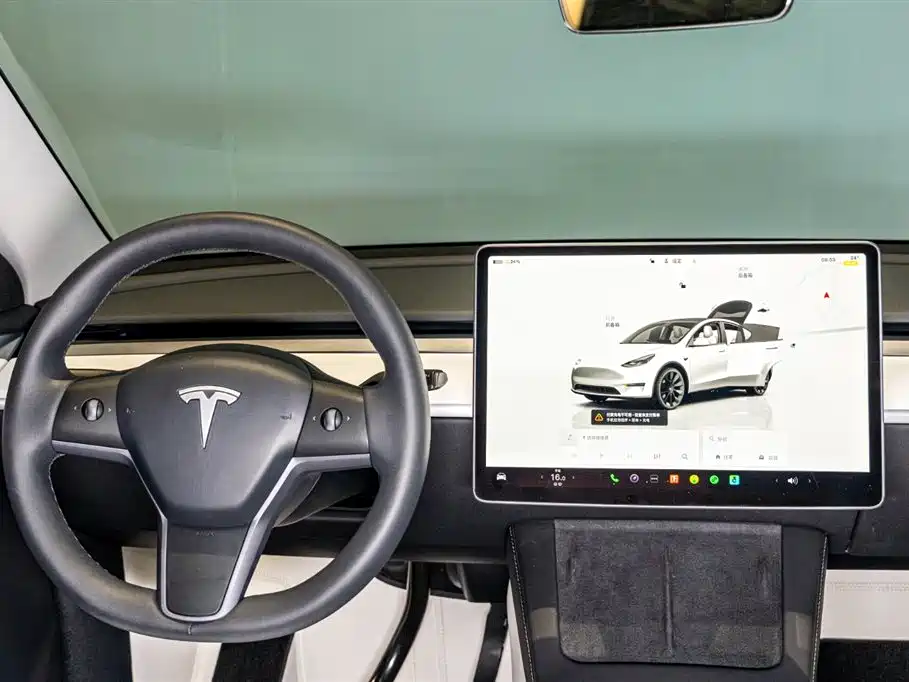 Tesla Model Y 2022 — фото 14