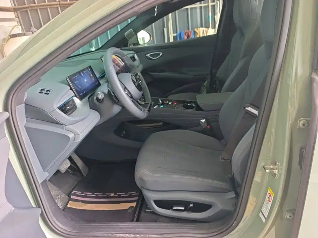BYD Seal 06GT 2026 — фото 15
