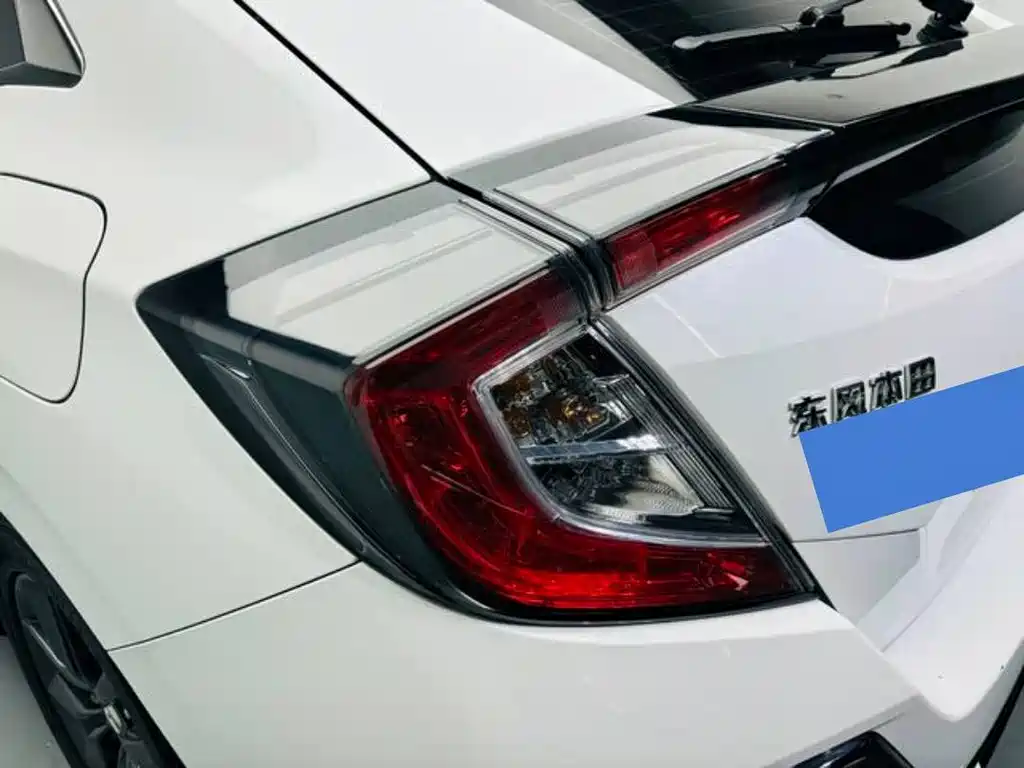 Honda Civic 2022 — фото 20