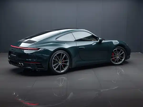 Porsche 911 2024