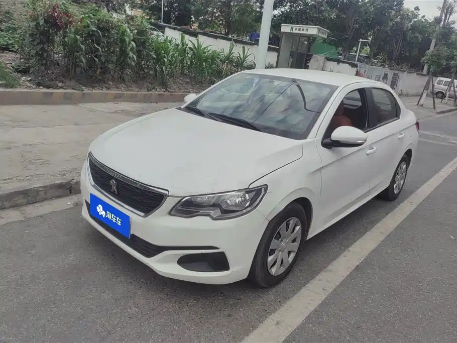 Peugeot 301 2019