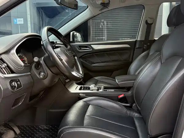 Roewe RX5 New Energy 2018