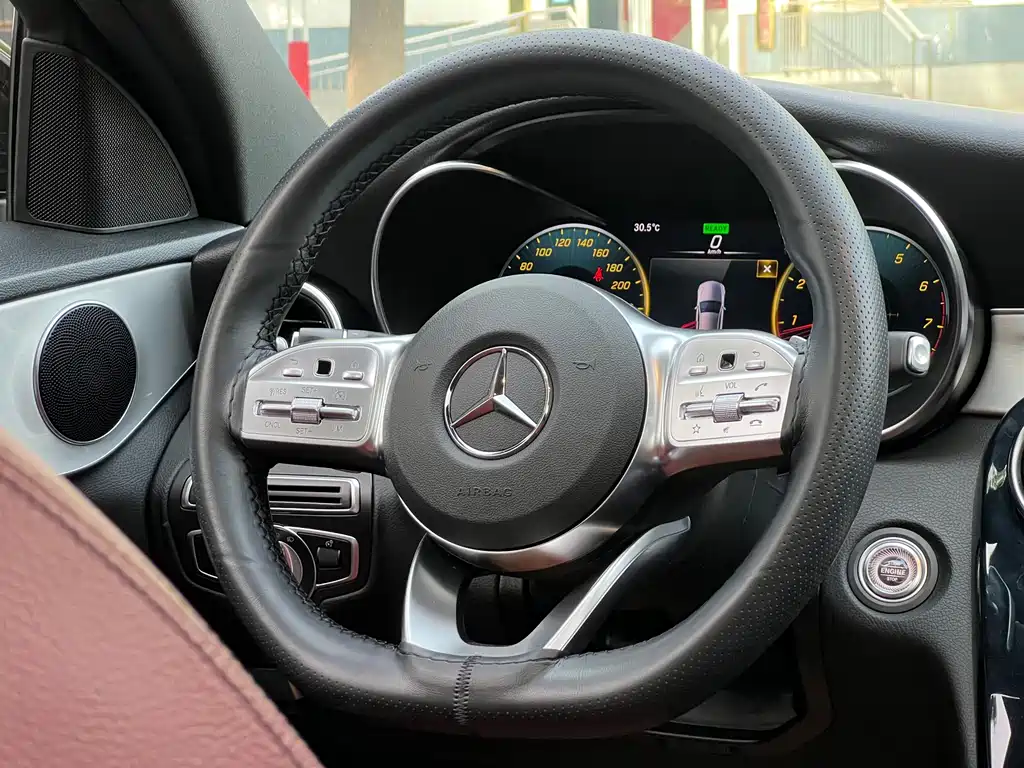 Mercedes-Benz C-Class 2020 — фото 19