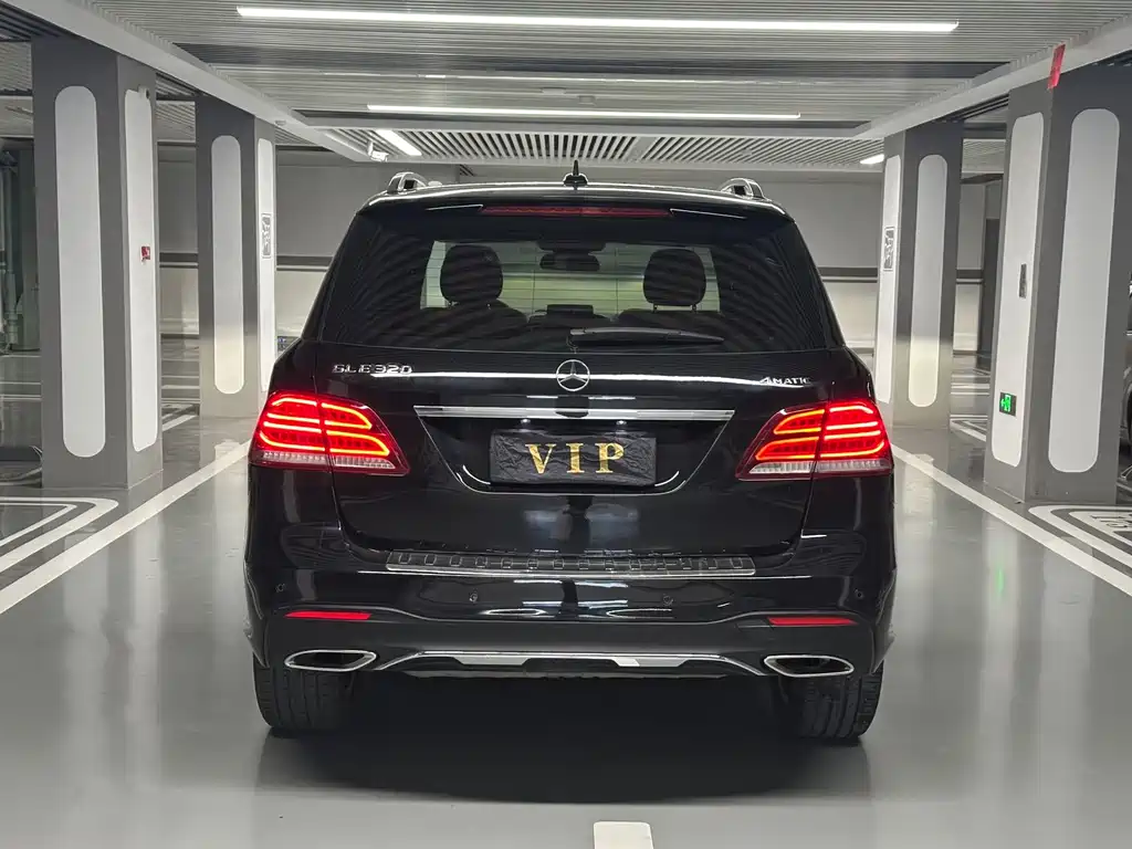 Mercedes-Benz GLE 2019 — фото 29