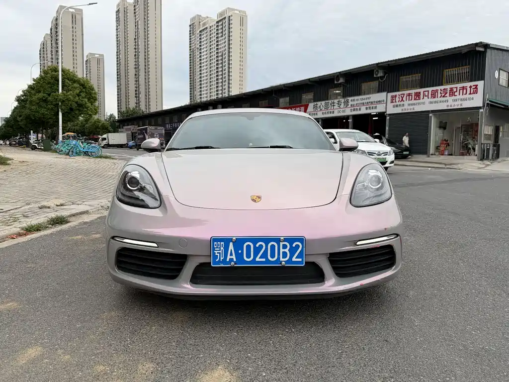 Porsche 718 2016