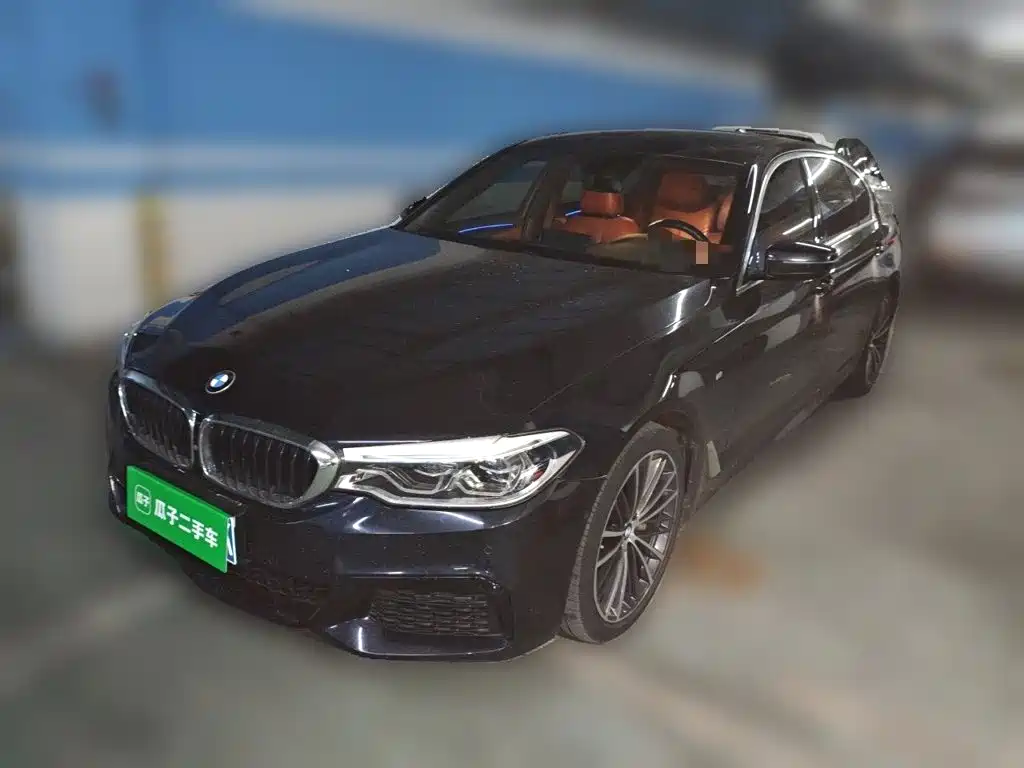 BMW 5 Series 2020 — фото 1