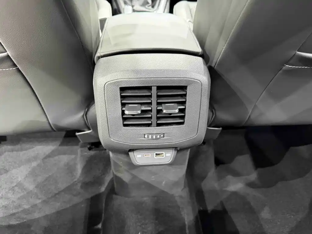 Volkswagen T-Cross 2022 — фото 14