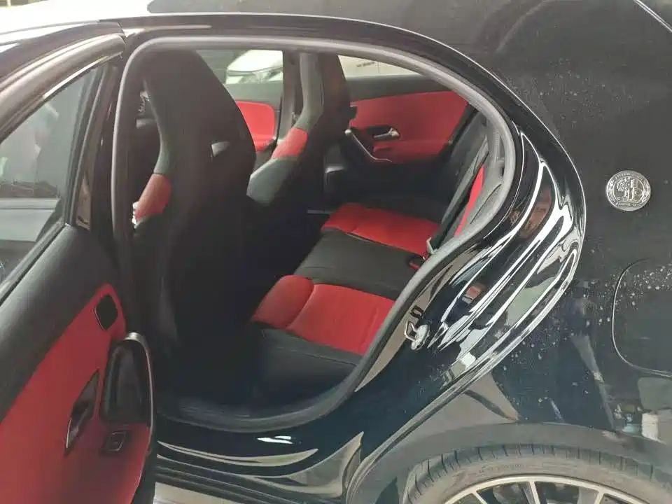 Mercedes-Benz A-Class AMG 2023 — фото 2
